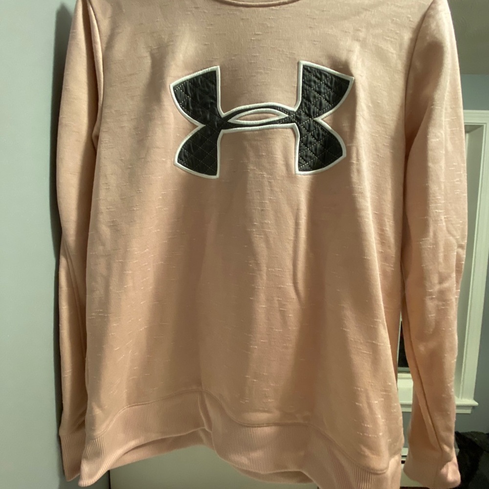 Under Armor sweatshirt